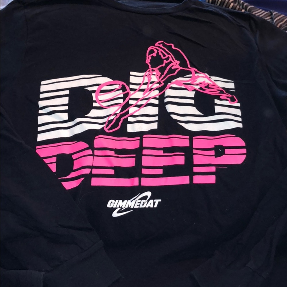 Long sleeve t shirt